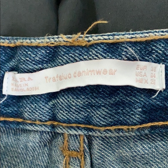 BRAND NEW ZARA JEAN SHORTS - Picture 4 of 7